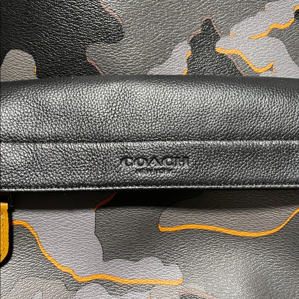 Coach backpack - Picture 2 of 3